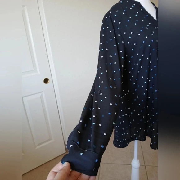 Worthington‎ Womens Tunic Black Roll Tab Sleeve Medium - Picture 7 of 16